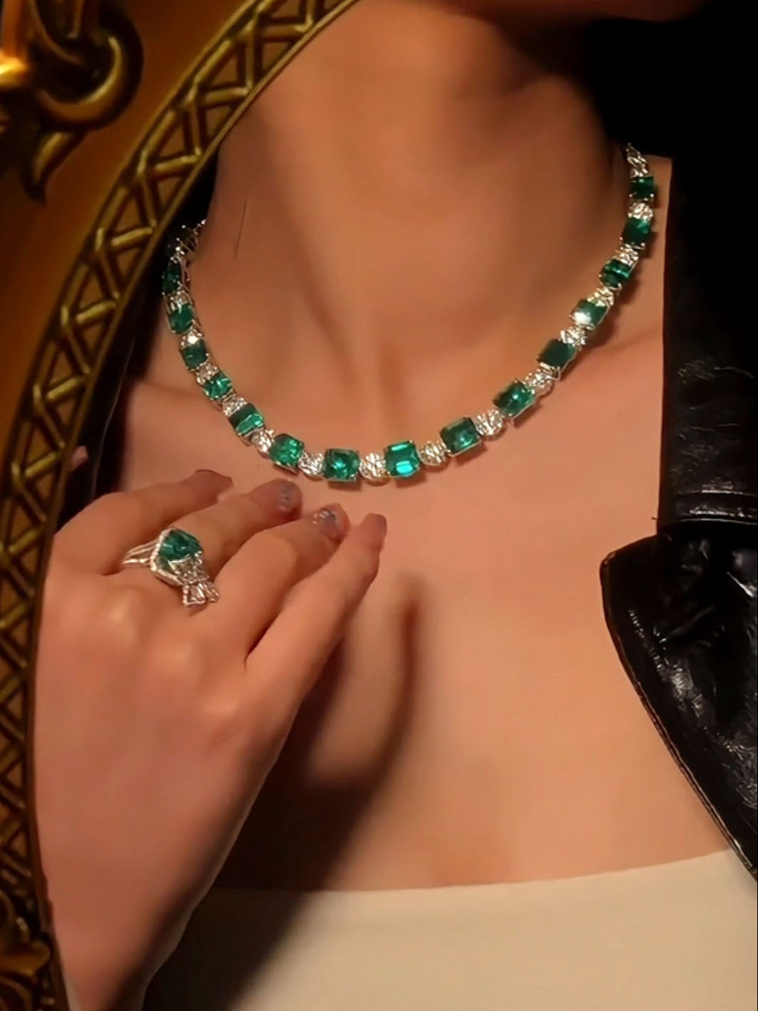 Romilly Necklace Set
