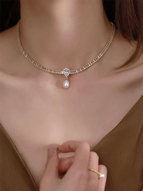Chenoa Pearl Necklace | 18k Gold Plated