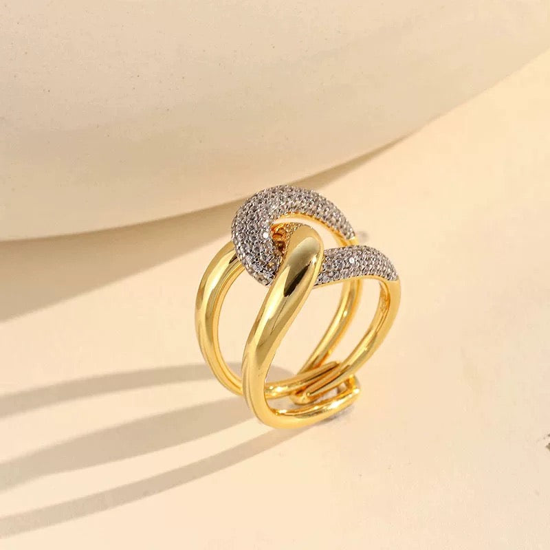 Miranda Ring