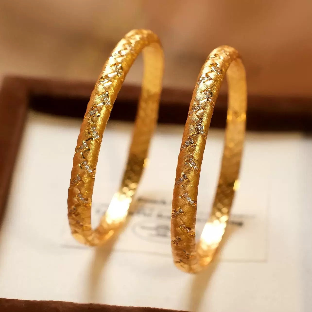 Julia Bangle | 24k Gold Plated