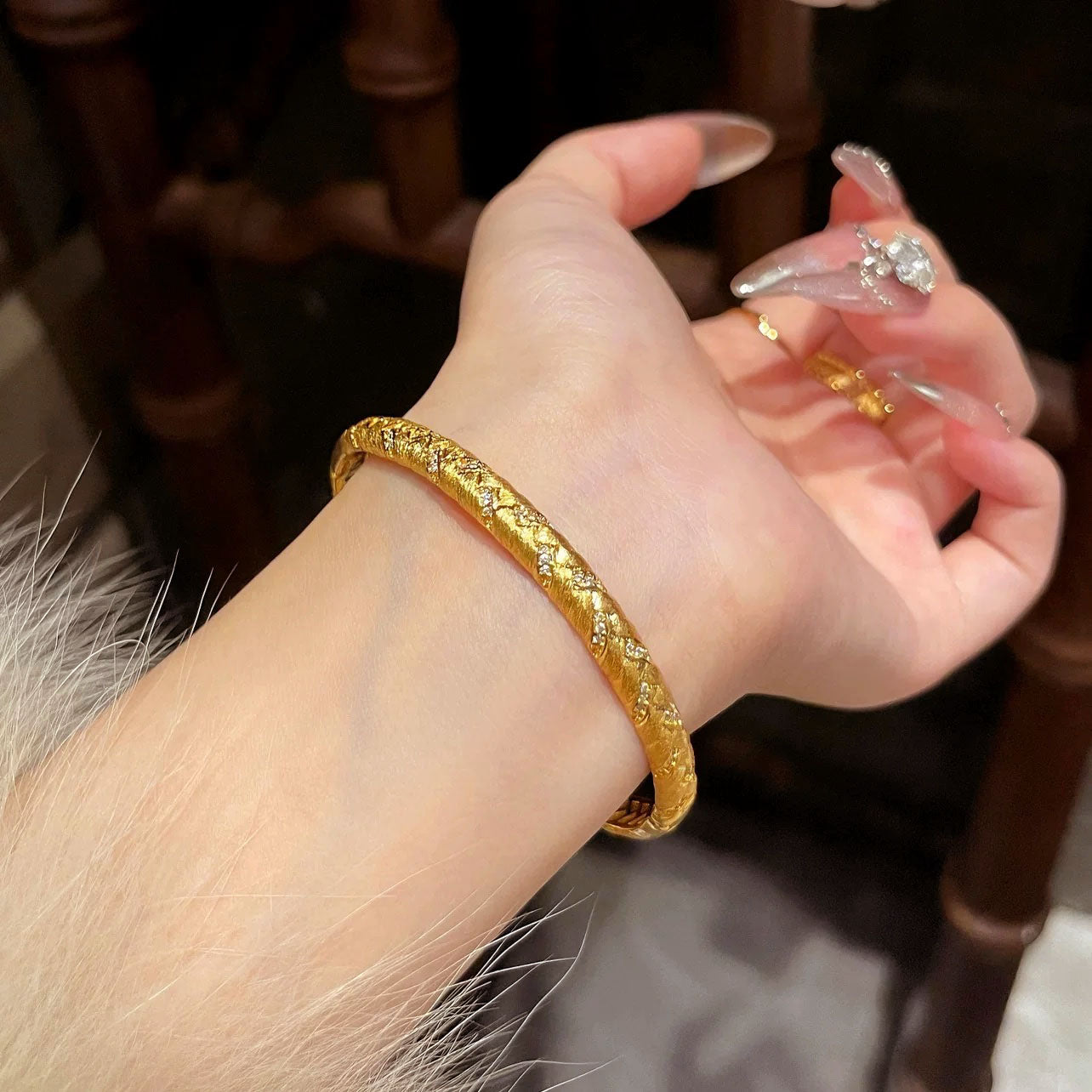 Julia Bangle | 24k Gold Plated