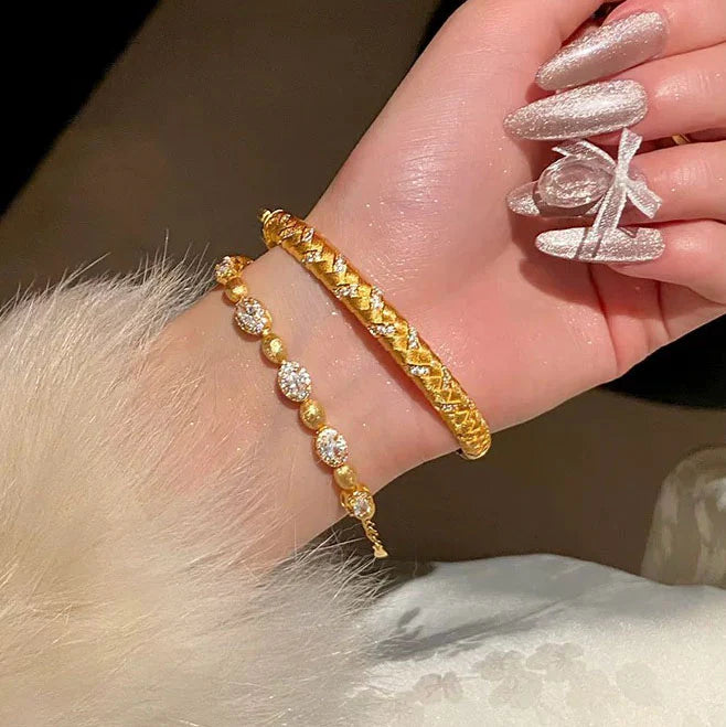Julia Bangle | 24k Gold Plated
