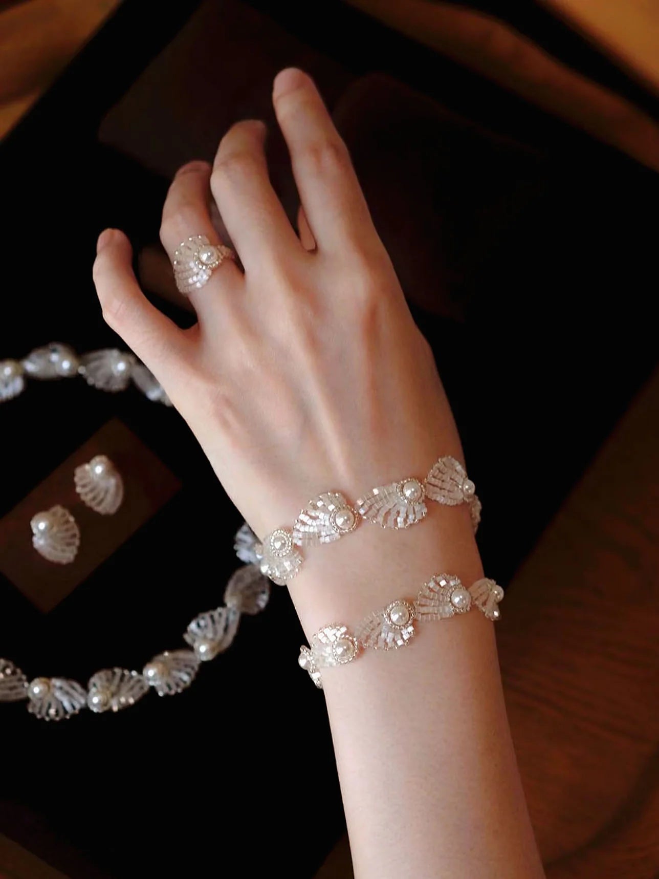 Fioralba Necklace Set