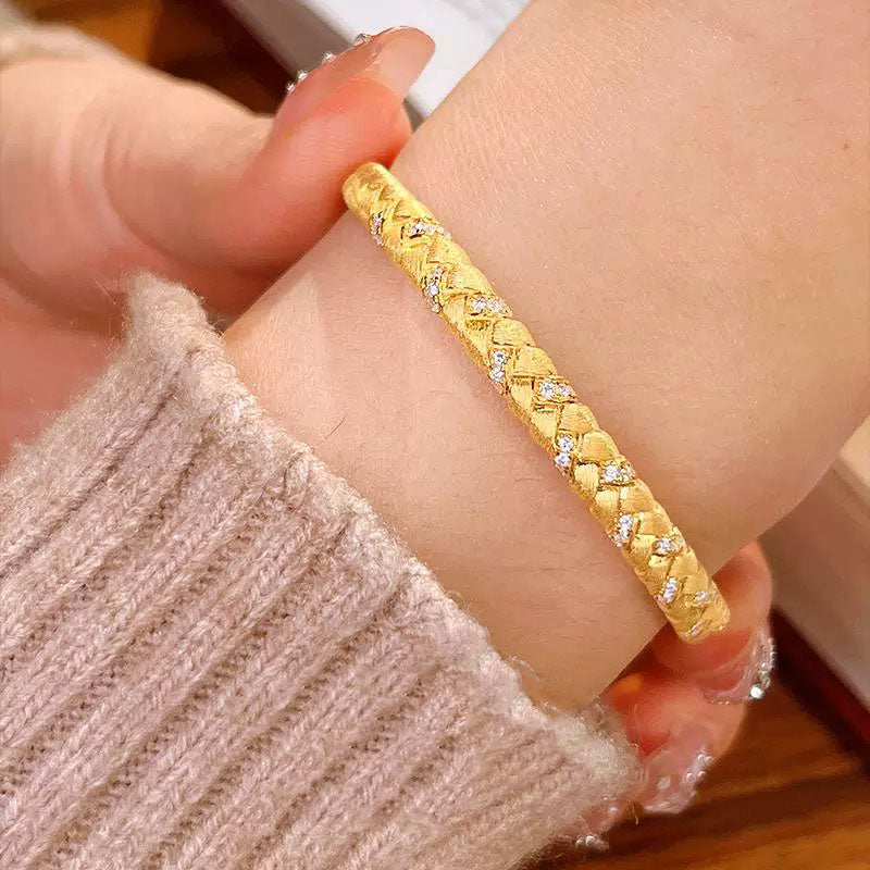 Julia Bangle | 24k Gold Plated