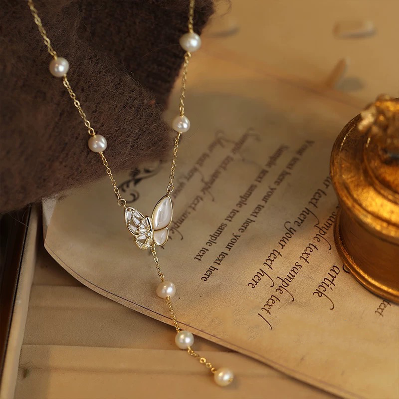 Shelby Pearl Necklace | 18k Gold Plated