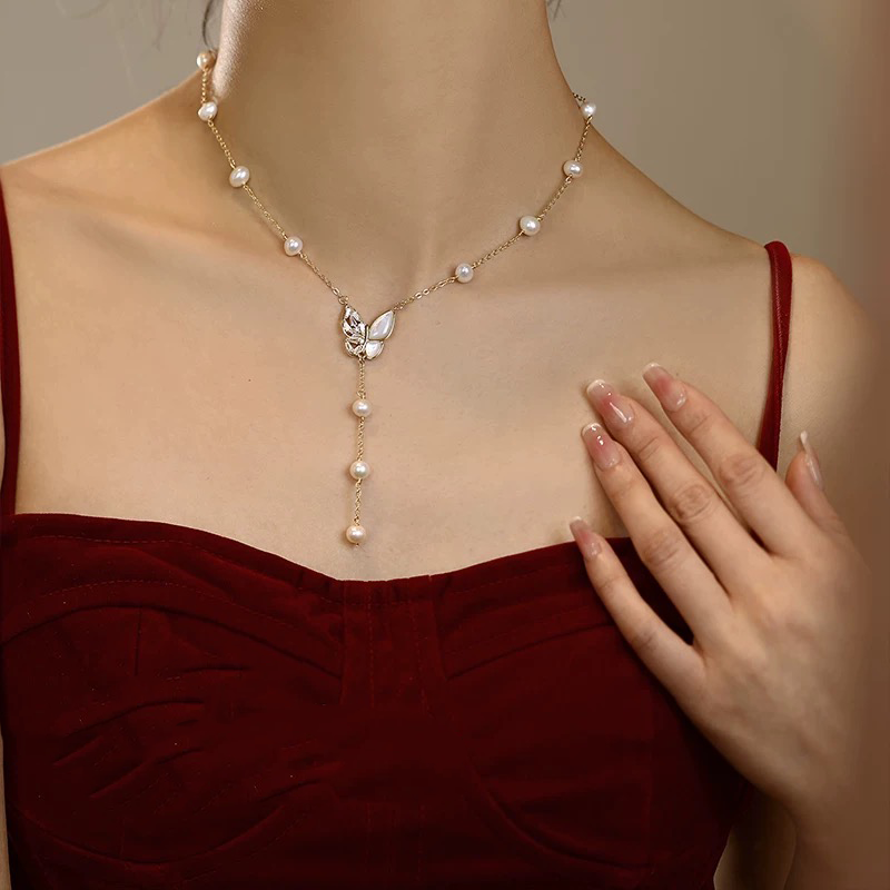 Shelby Pearl Necklace | 18k Gold Plated