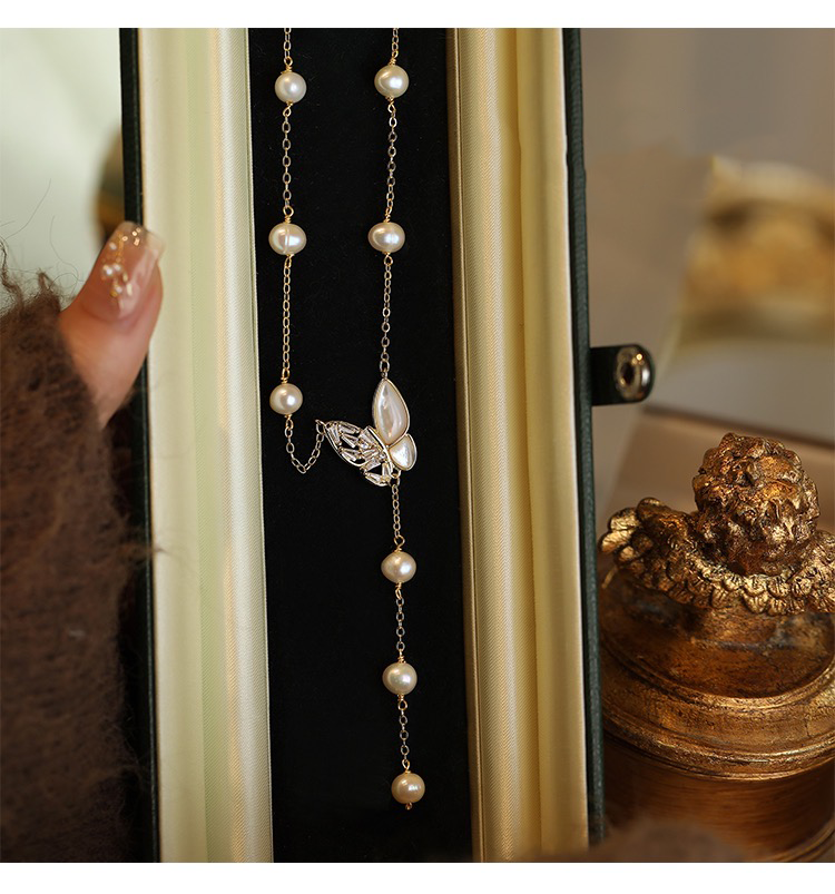 Shelby Pearl Necklace | 18k Gold Plated