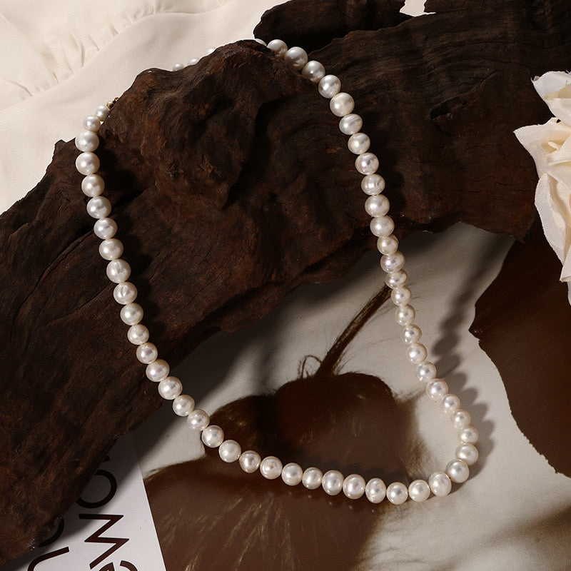 Kloe Pearl Necklace | 18k Gold Plated