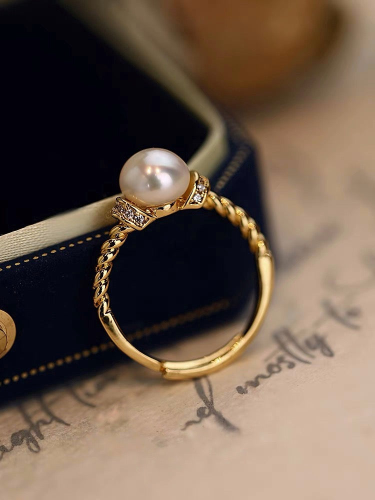 Ava Ring | 18k Gold Plated