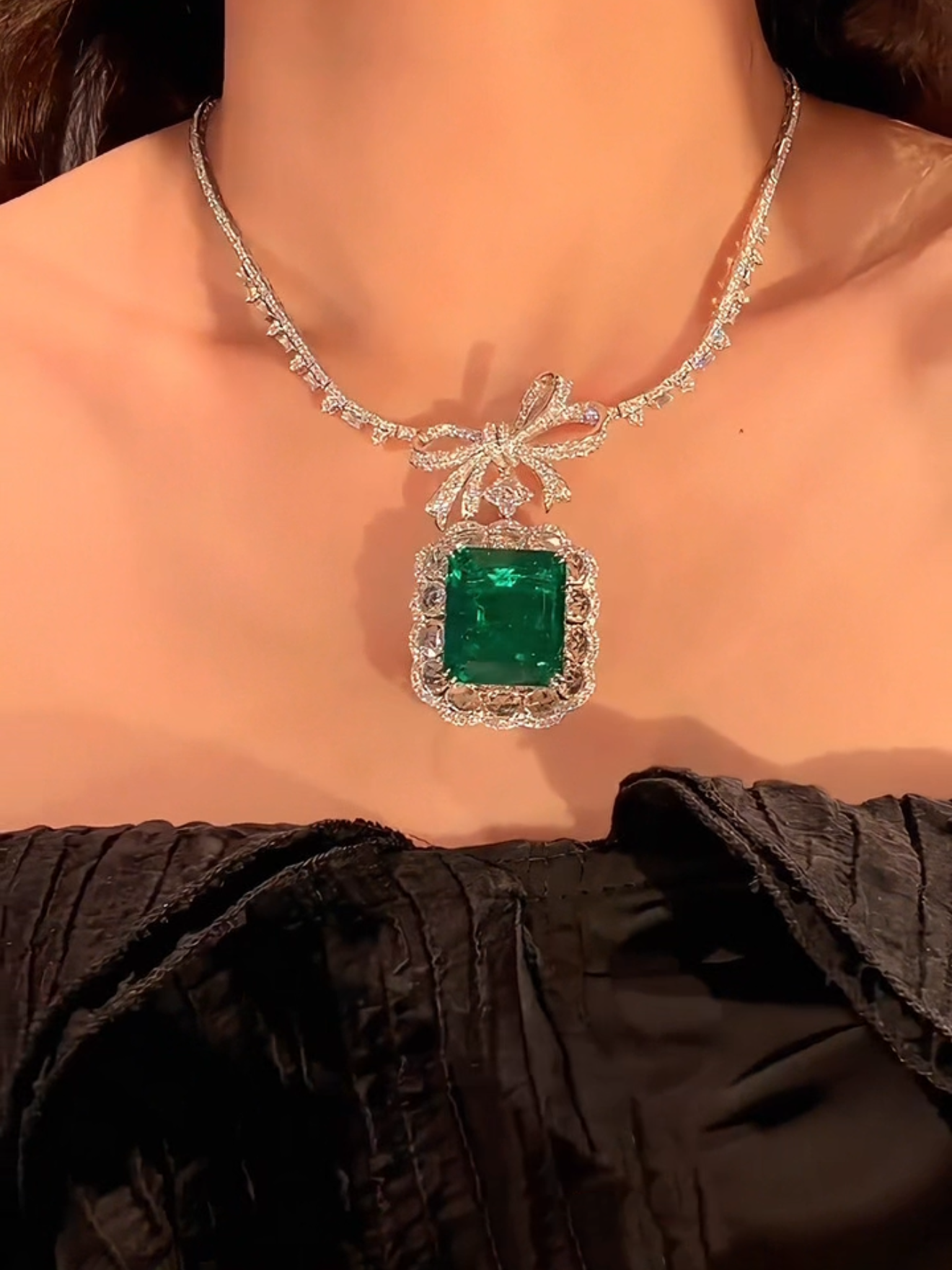 Alverna Necklace Set