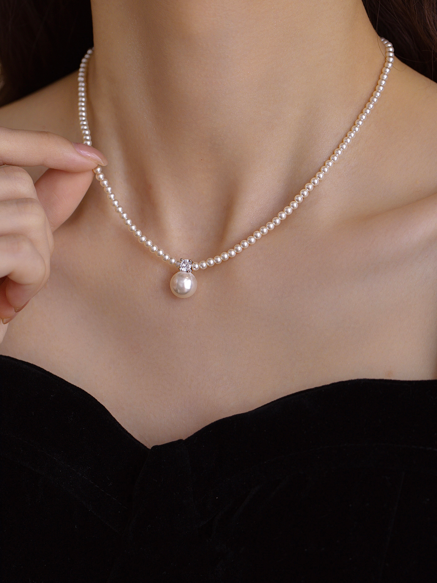 Maude Pearl Necklace