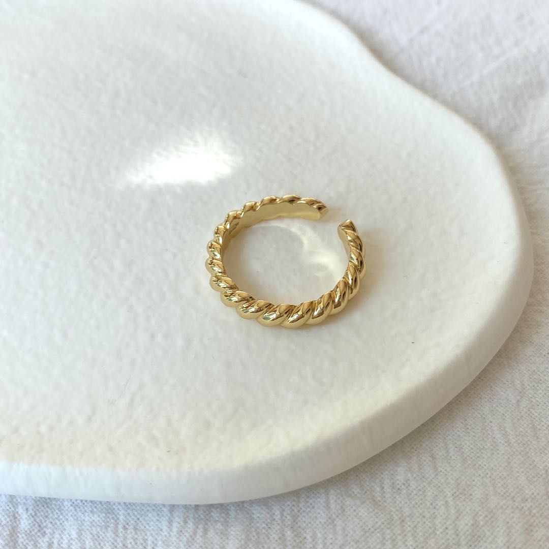 Phoebe Ring | 18k Gold Plated