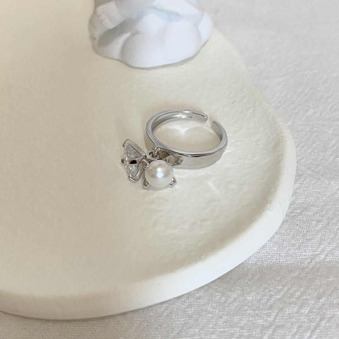 Ebony Ring