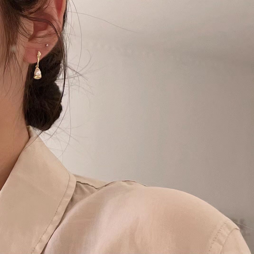 Eugenia Earrings | 18k Gold Plated