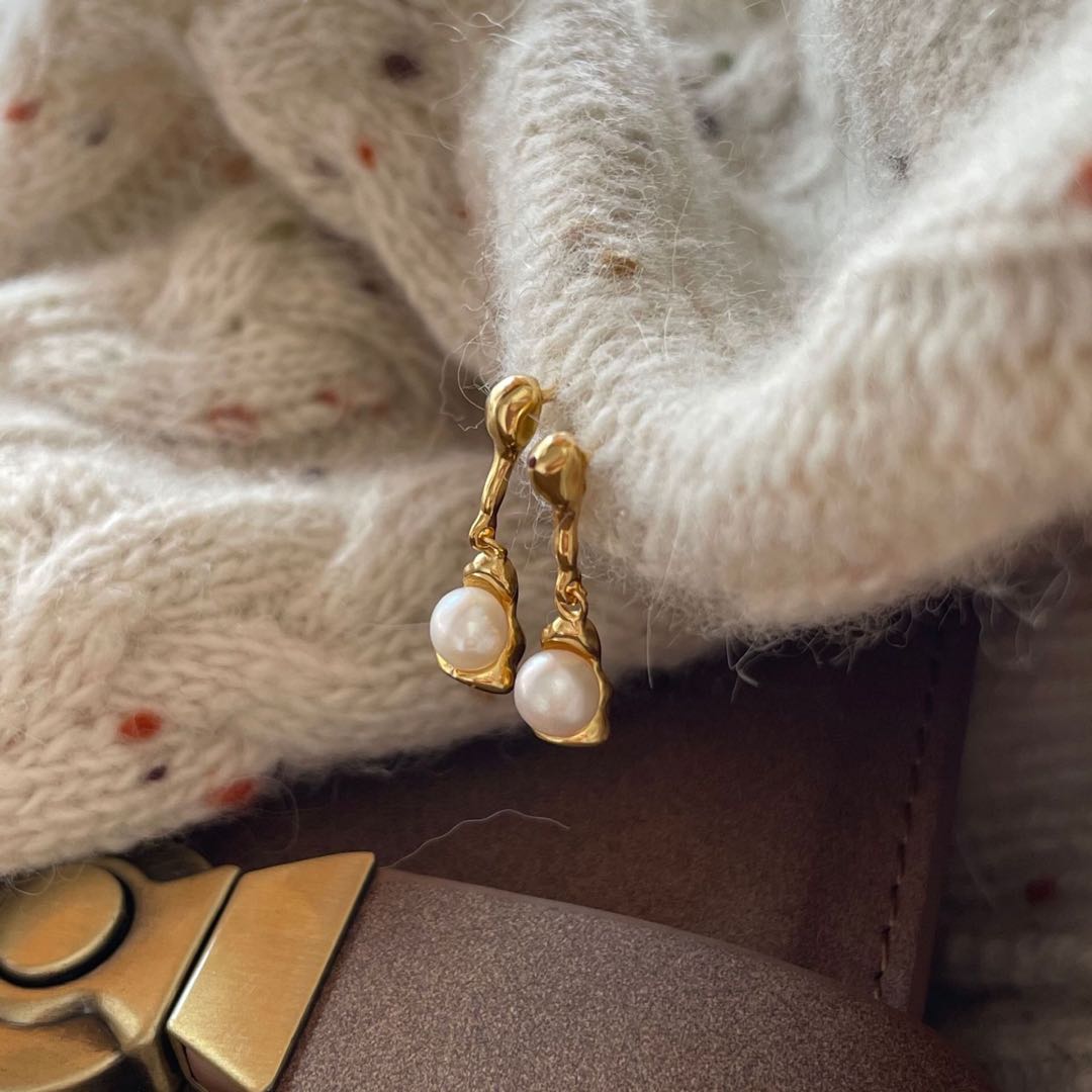 Eugenia Earrings | 18k Gold Plated