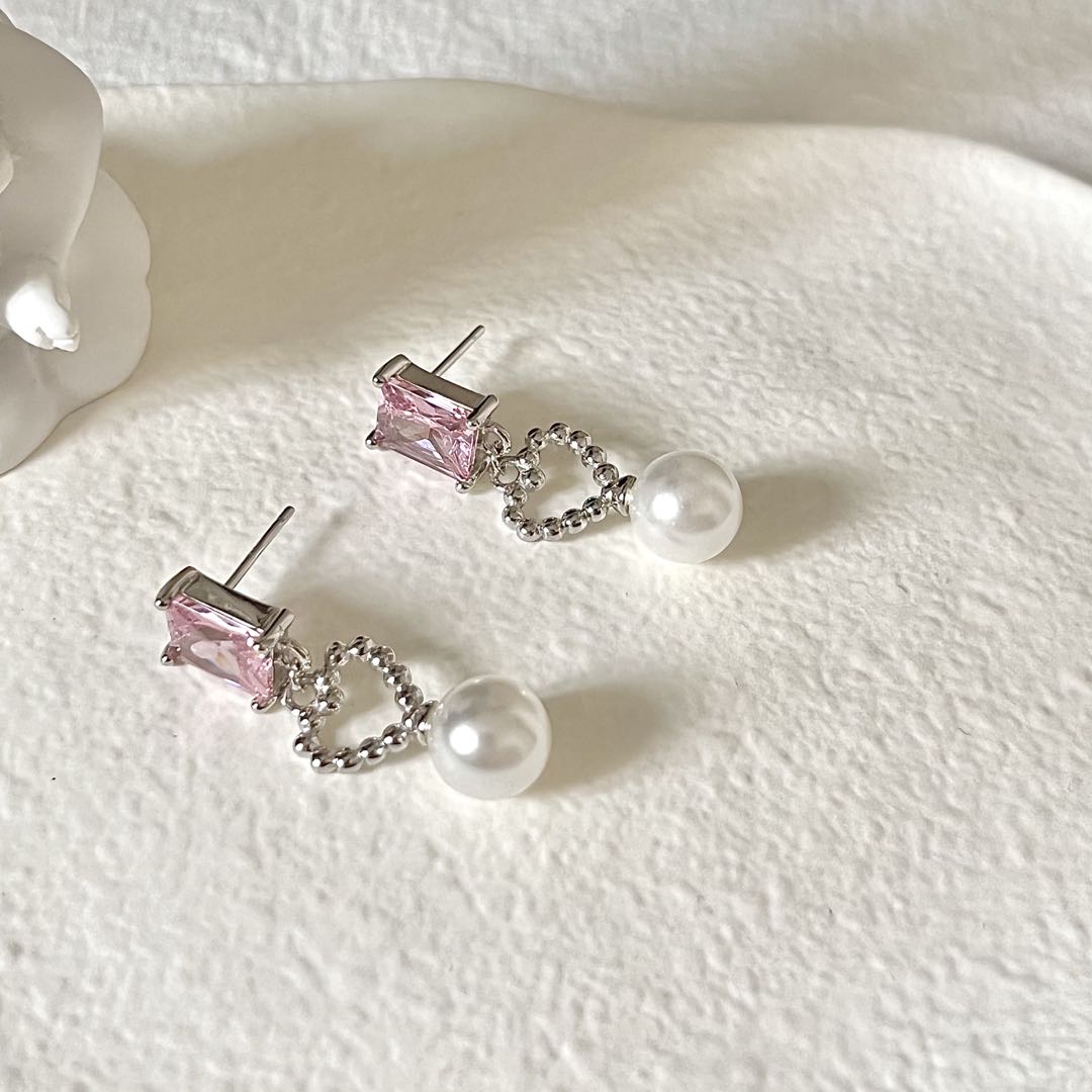 Aludra Earrings