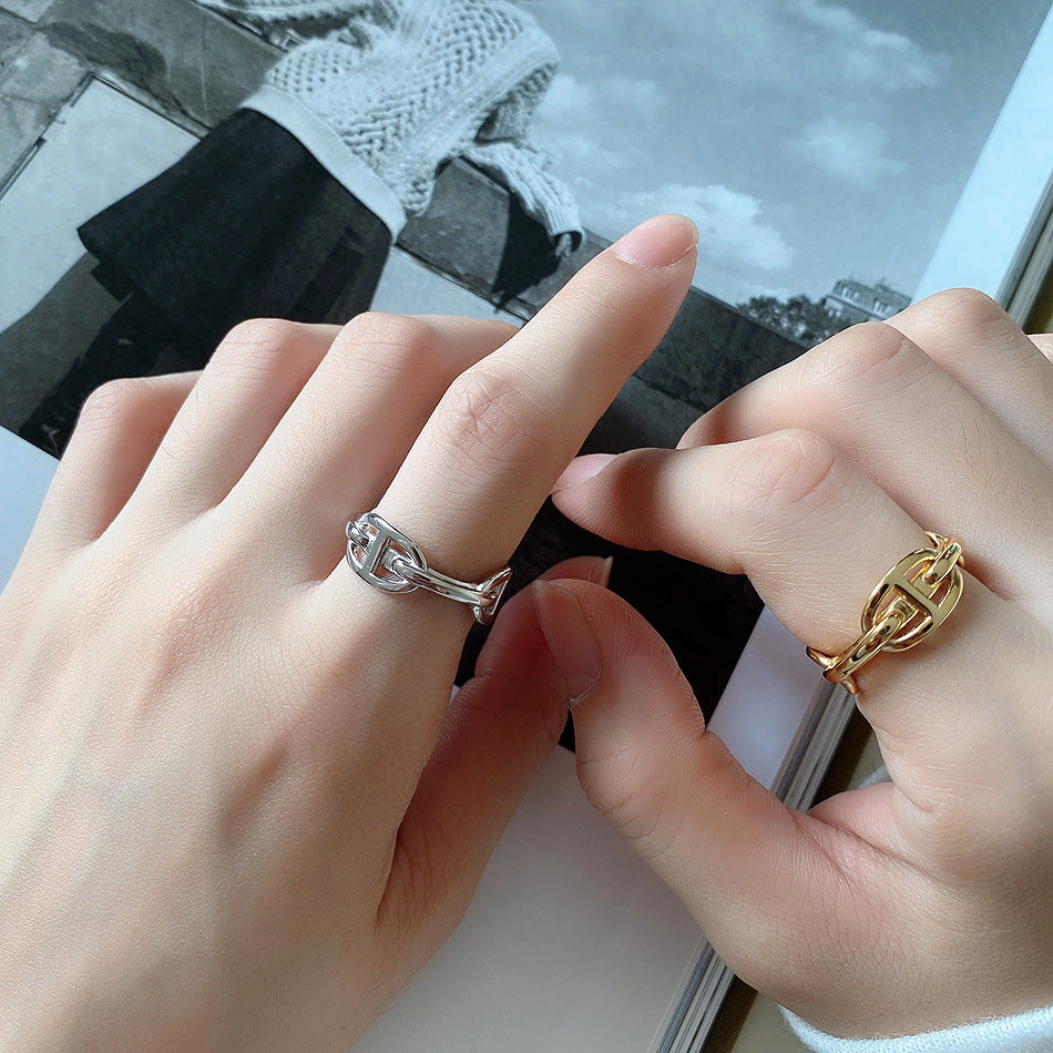 Sara Ring | 18k Gold Plated