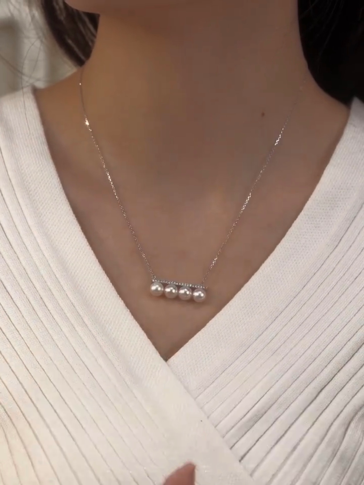 Avyanna Pearl Necklace | 24k Gold Plated