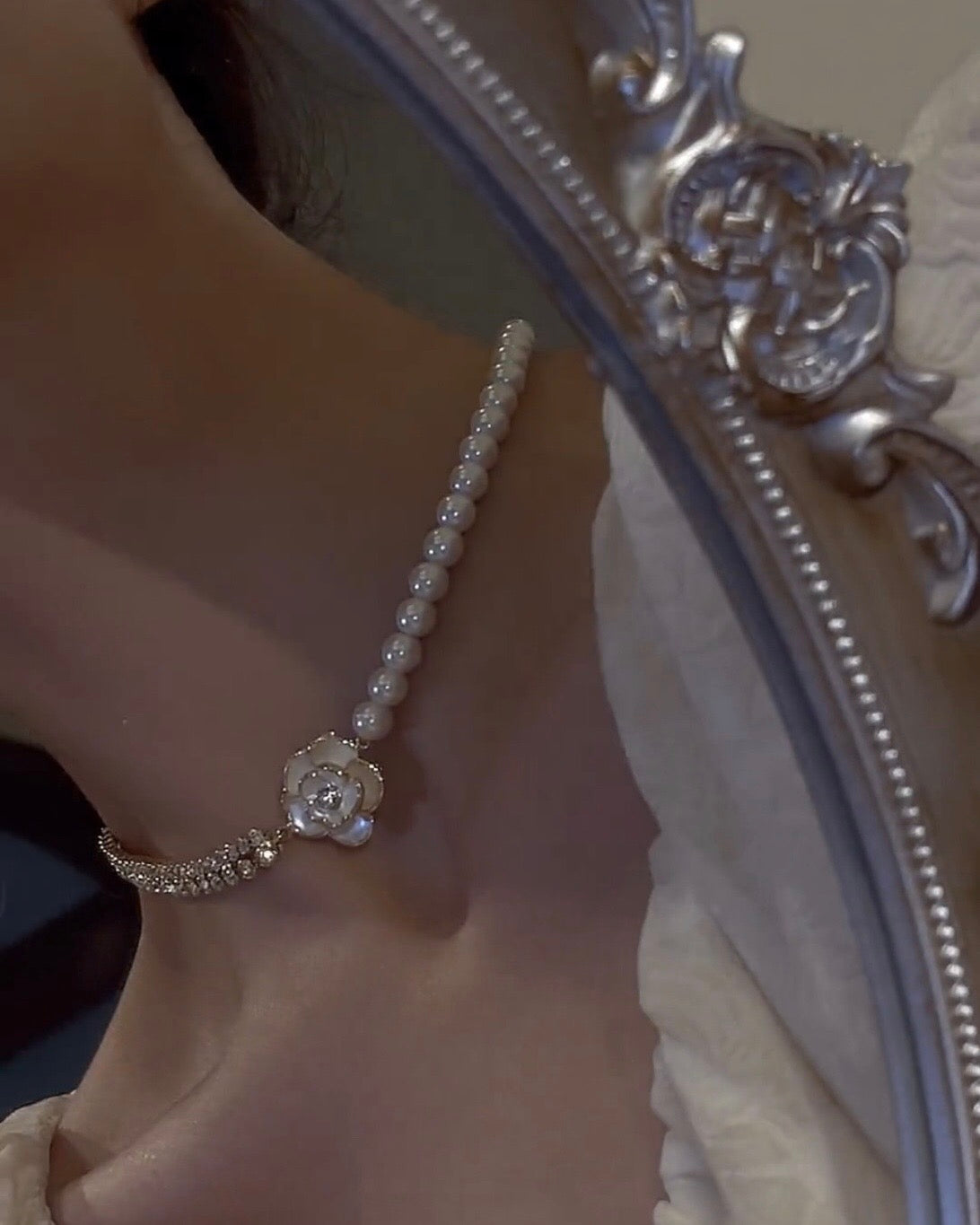 Raya Necklace