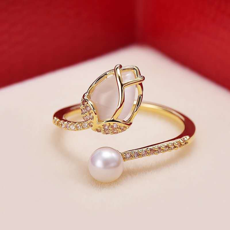 Sullivan Pearl Ring | 18k Gold Plated