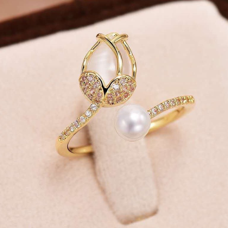 Sullivan Pearl Ring | 18k Gold Plated