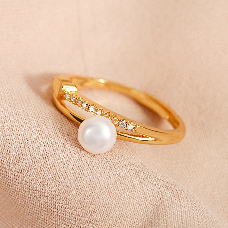 Analeah Pearl Ring | 18k Gold Plated