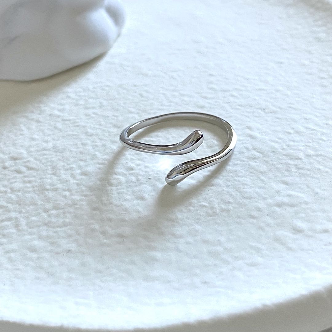 Larisa Ring