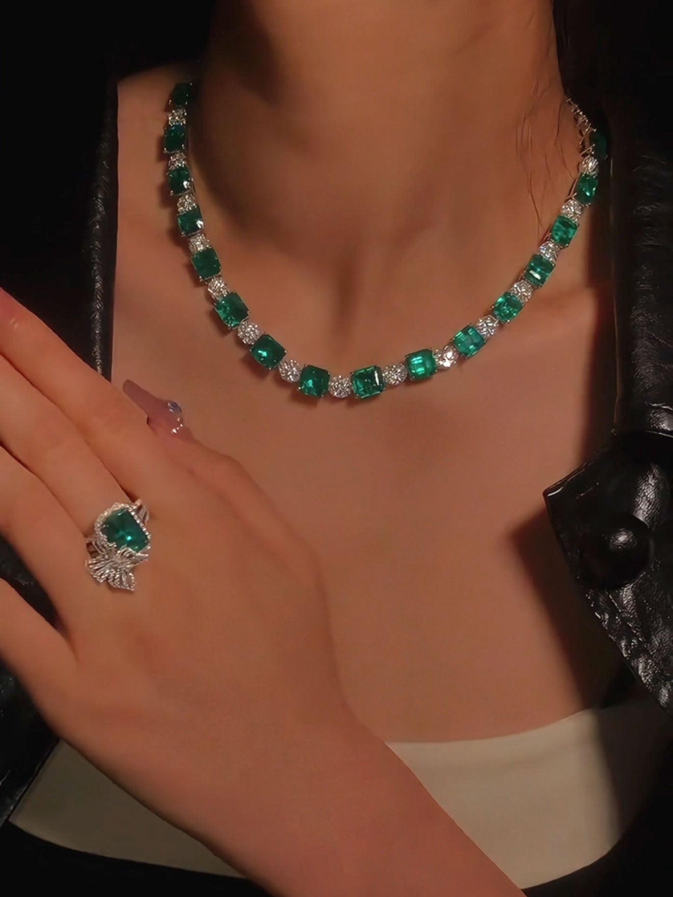 Romilly Necklace Set
