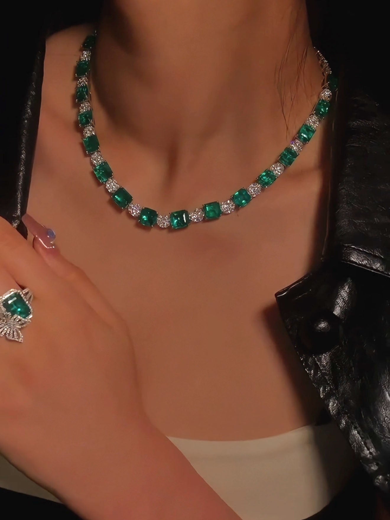 Romilly Necklace Set