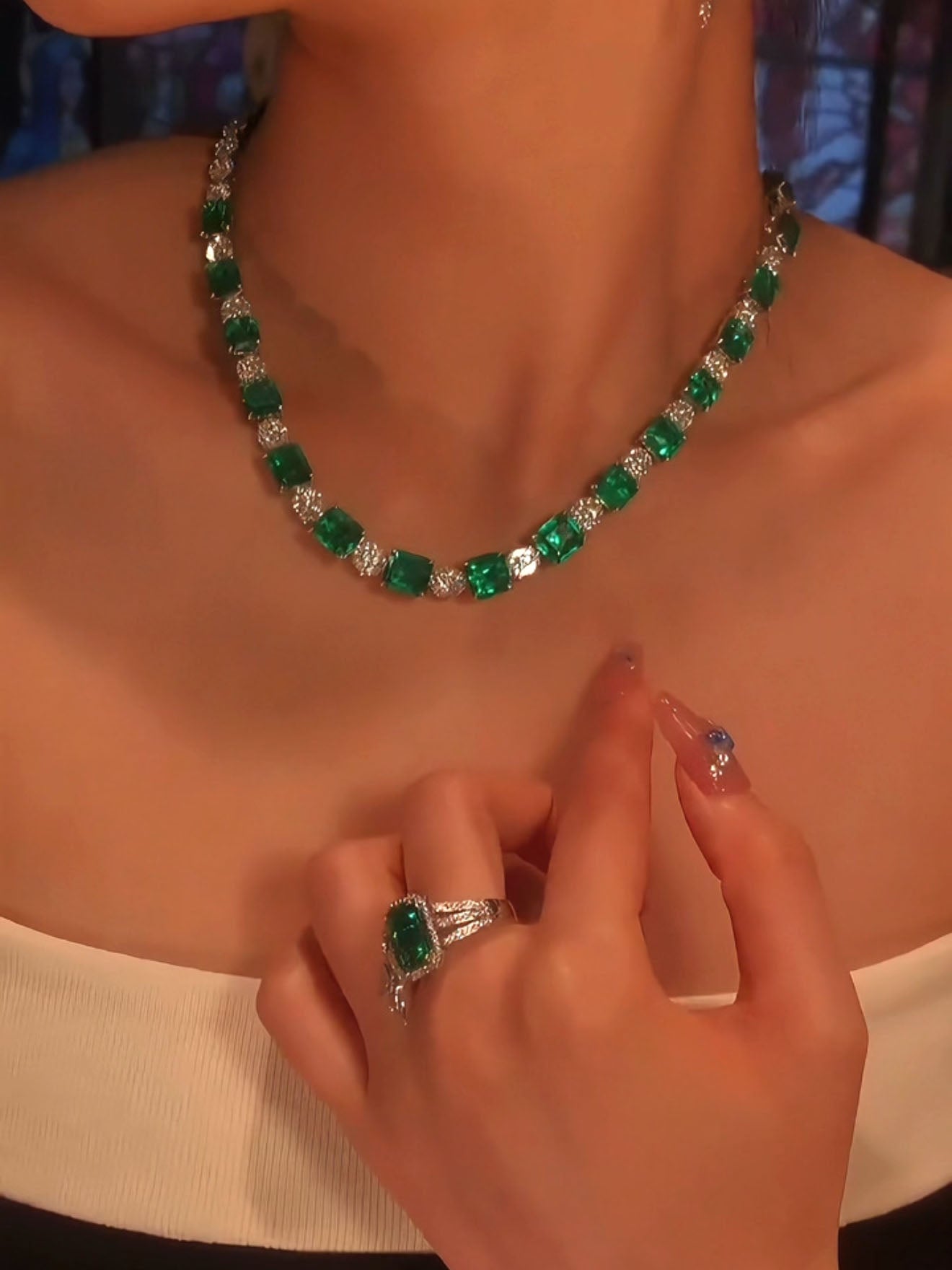 Romilly Necklace Set