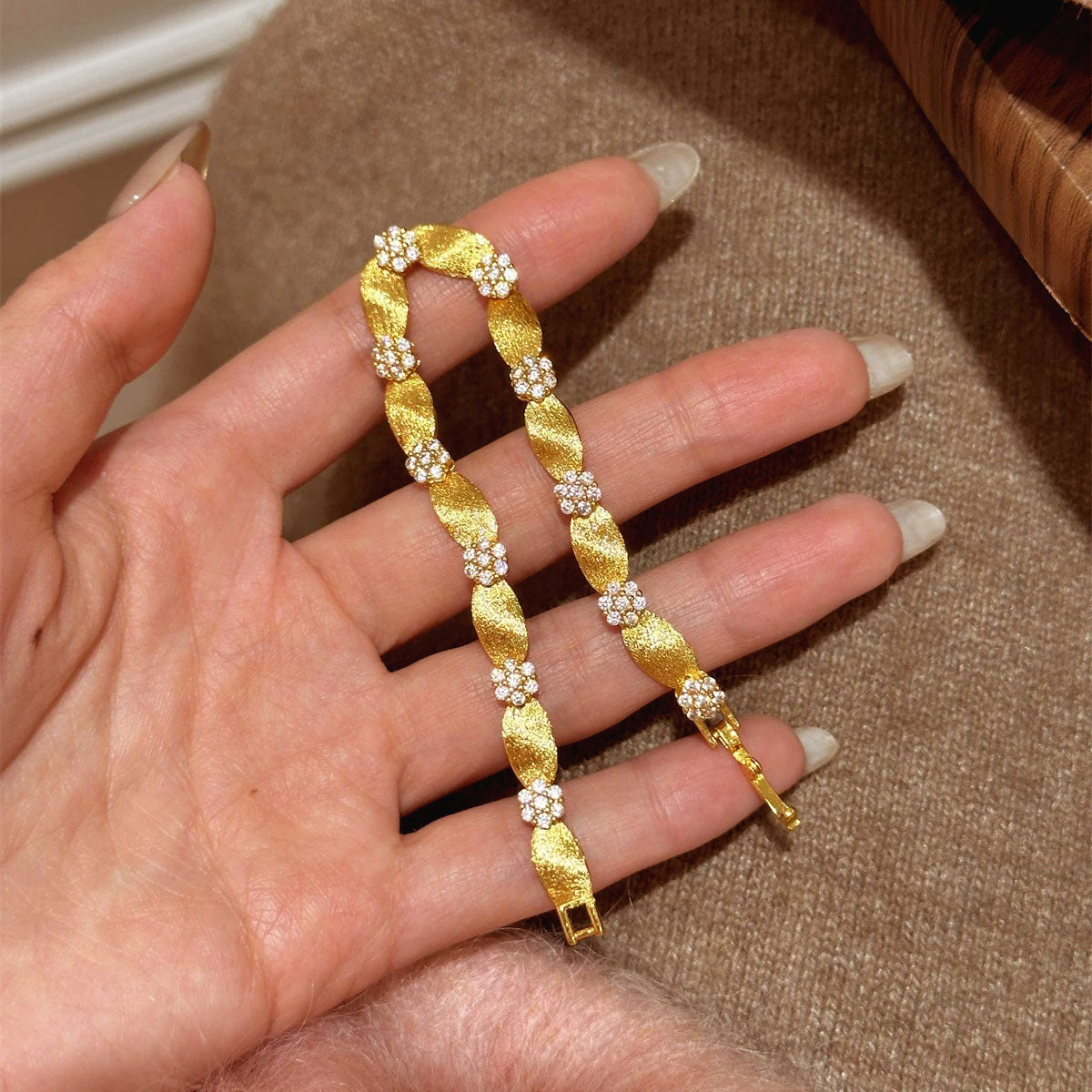 Hattie Bracelet | 24k Gold Plated