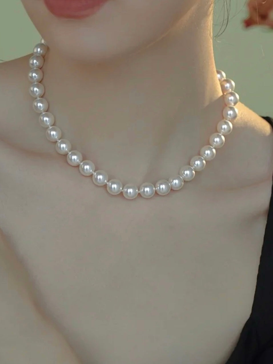 Madilyn Pearl Necklace