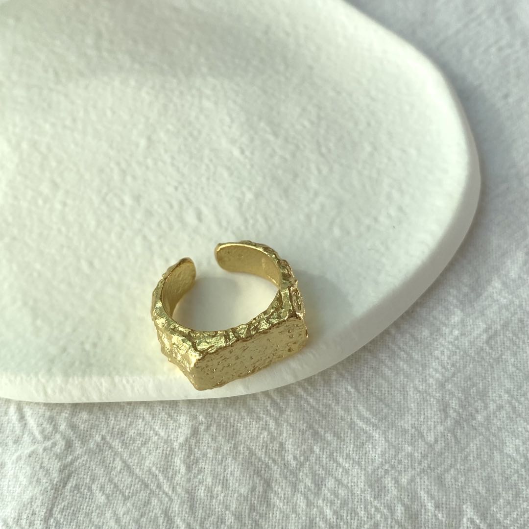 Amaltheia Ring | 18k Gold Plated