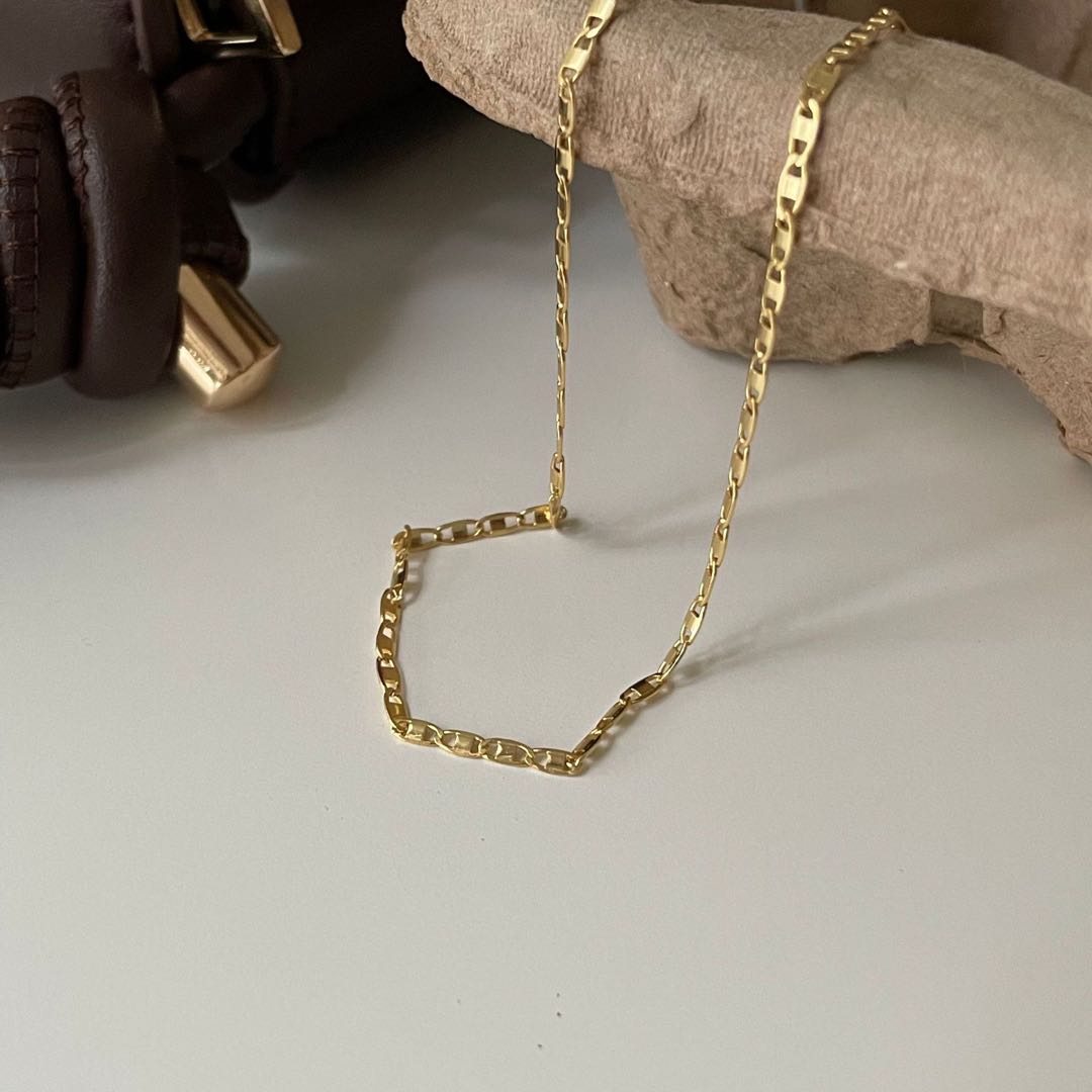 Dea Chocker Necklace | 18k Gold Plated