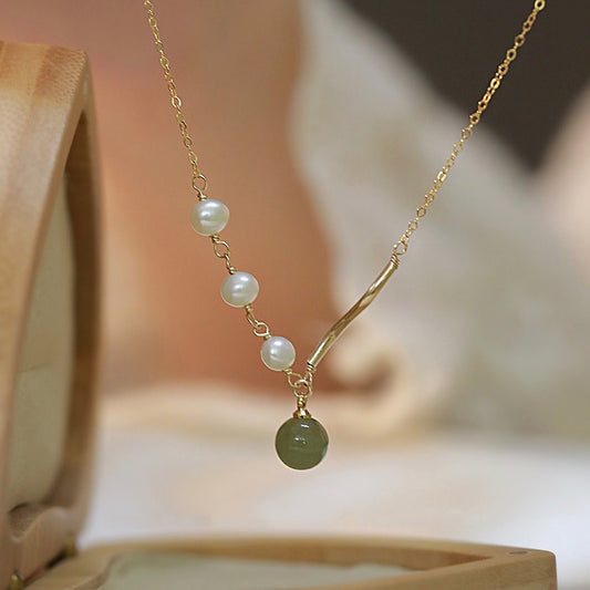 Natural Green Jade Pearl Necklace