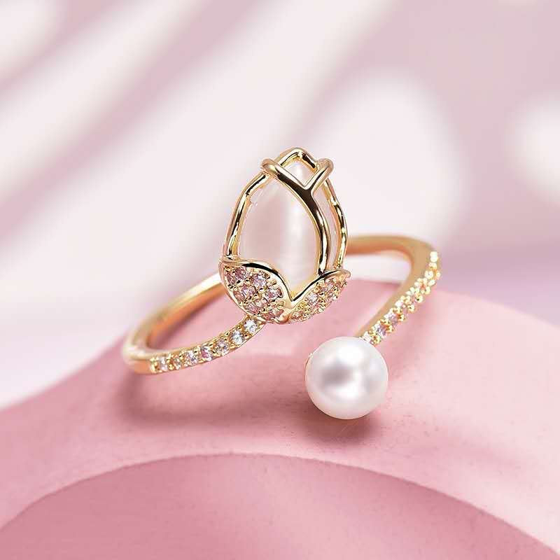 Sullivan Pearl Ring | 18k Gold Plated