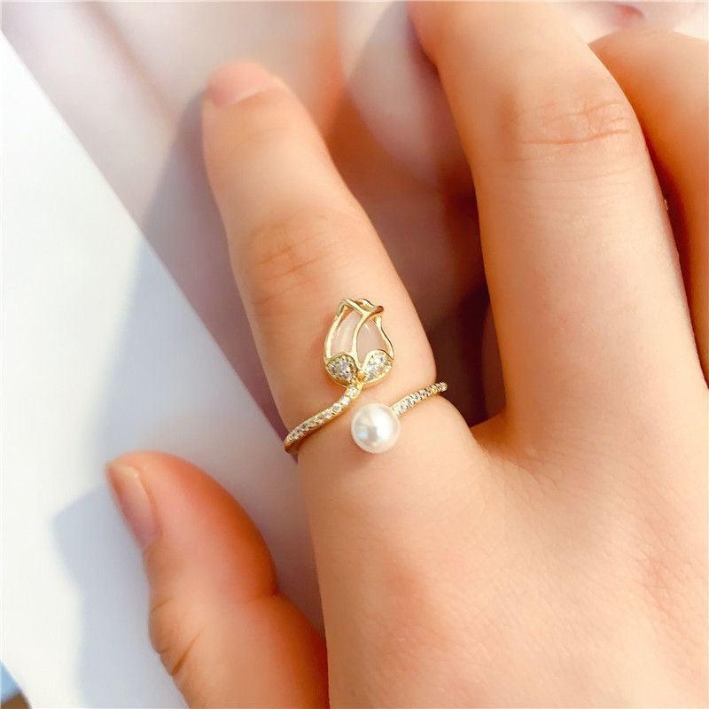 Sullivan Pearl Ring | 18k Gold Plated