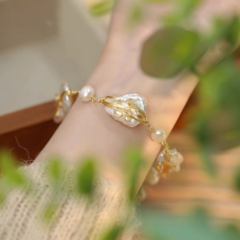 Luciana Pearl Bracelet ｜18k Gold Plated