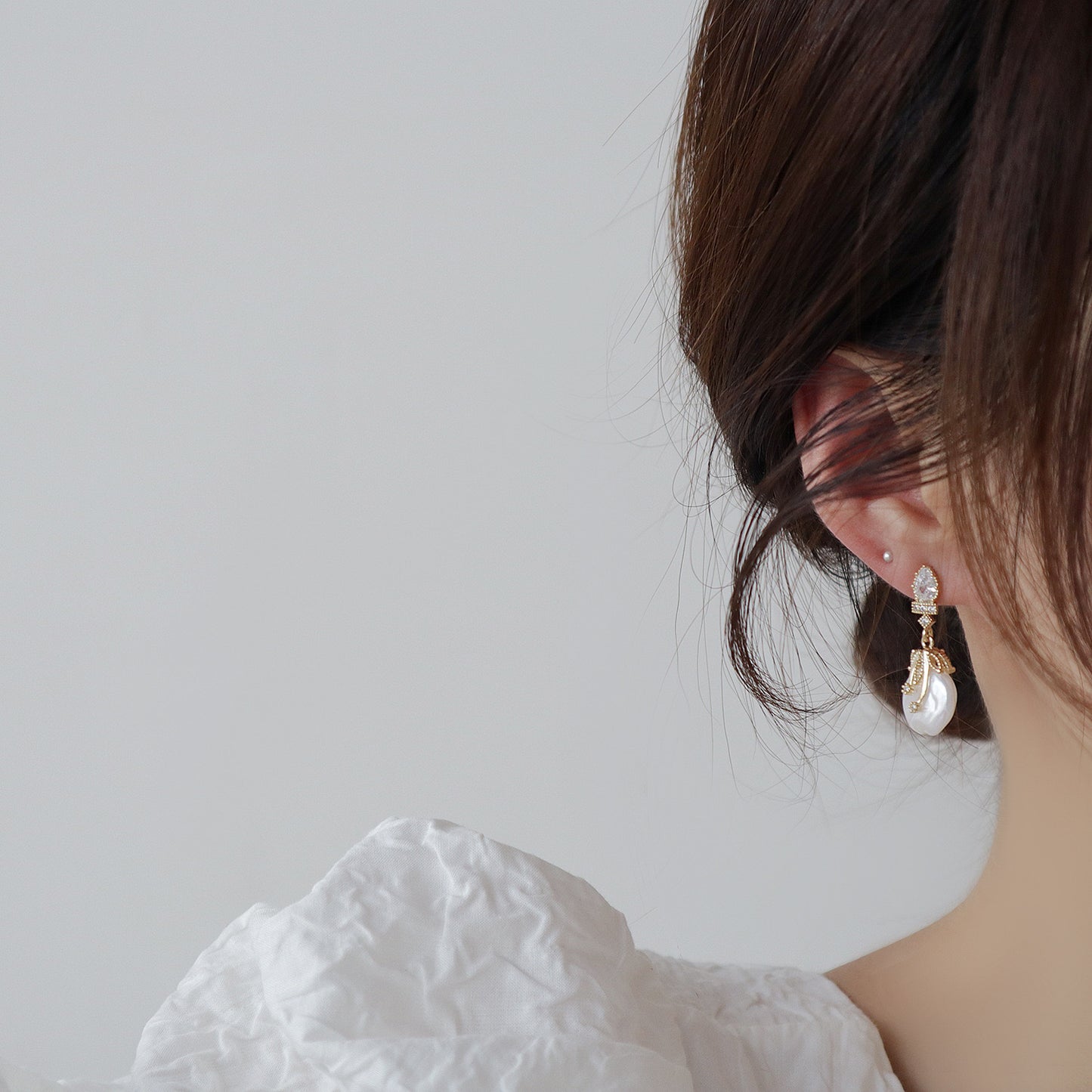 Naida Earrings