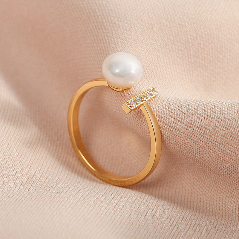 Ayla Pearl Ring | 18k Gold Plated